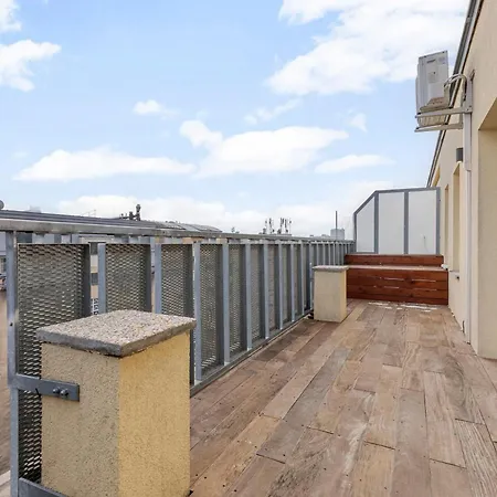 Lam Concrete Ac - Balcony ברטיסלאבה